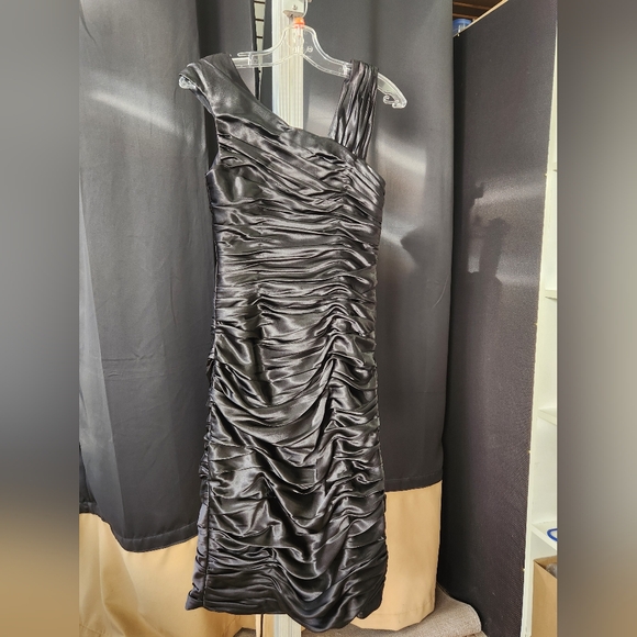 Prom Dress Black - Picture 2 of 2